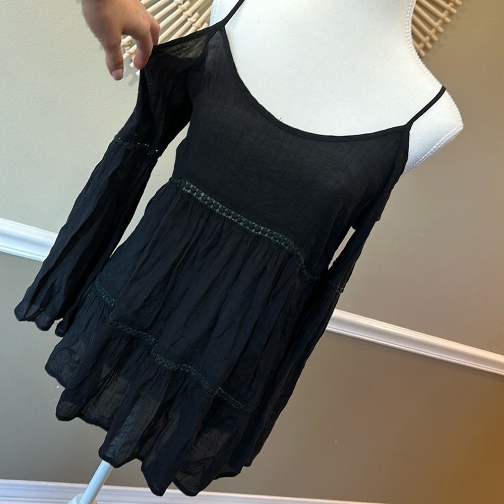 Umgee Black Cold Shoulder top